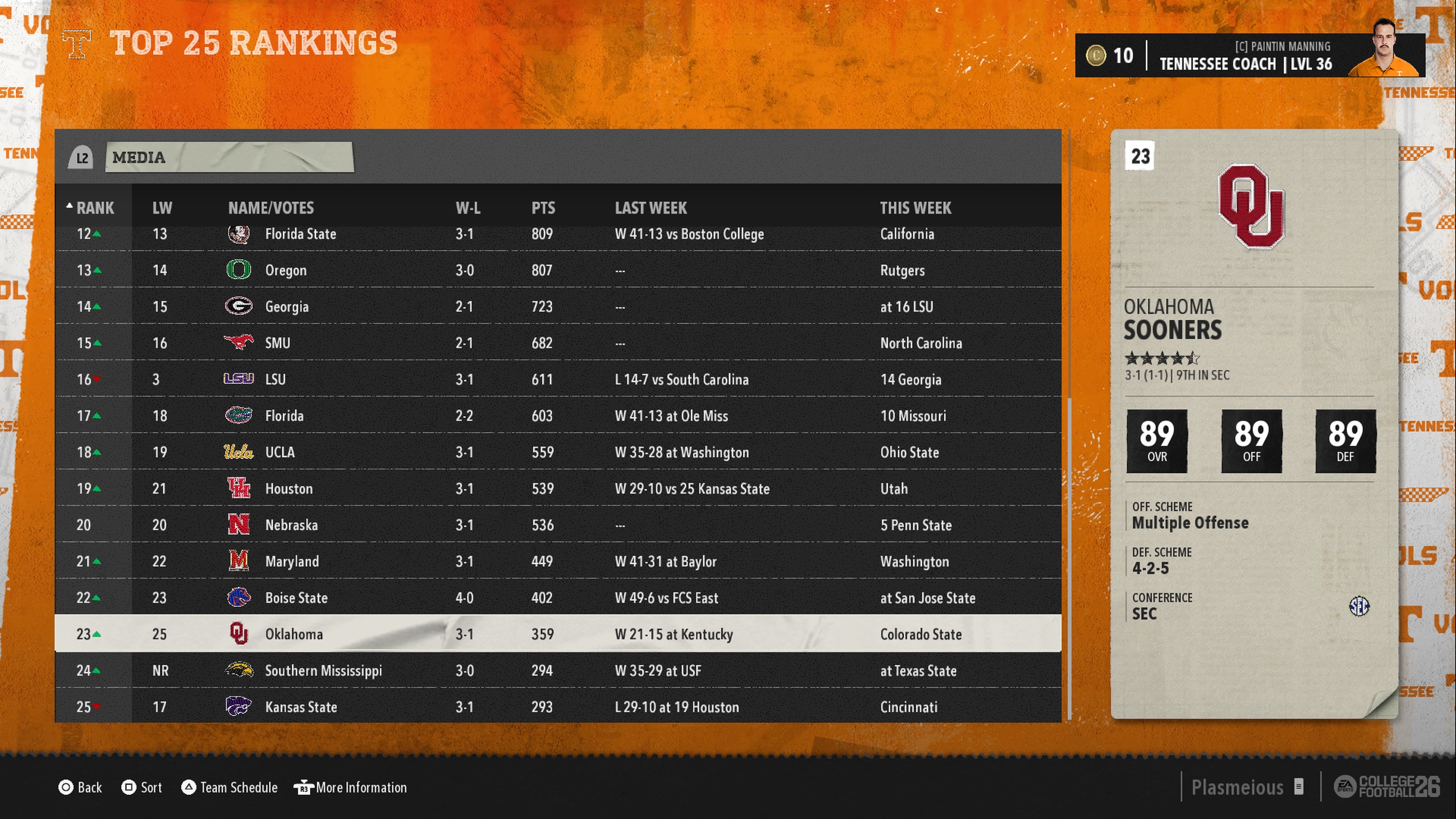 Top 25 rankings screen showing national poll positions